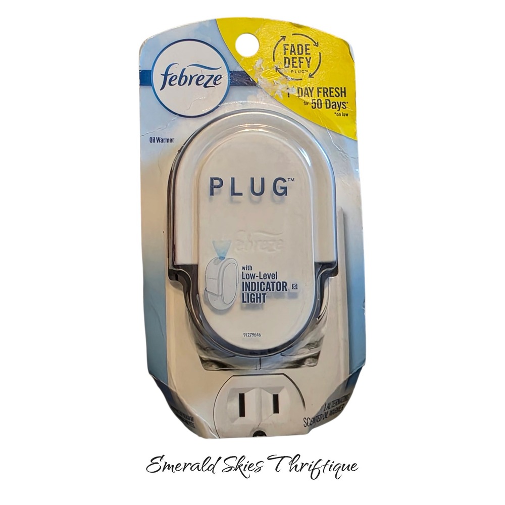 Febreze plug In Air Freshener Fade Defy Plugs Oil Warmer Lot of 5 NEW free ship - Picture 4 of 5
